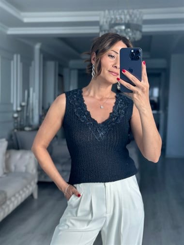 Lacivert Vintage Dantel Yaka Sıfır Kol Kadın Triko Bluz