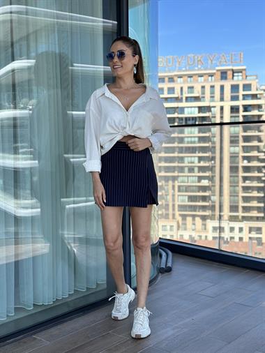 Lacivert Yırtmaçlı Çizgili Krep Kadın Şort Etek