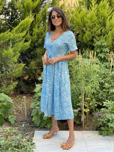 Mavi Çiçek Önü Düğmeli Kuşaklı  Kadın Elbise