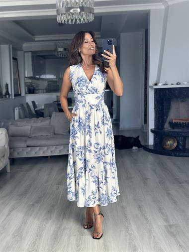 Mavi Çiçekli Kruvaze Yaka Beli Bağlama Detay Midi Boy Kadın Elbise