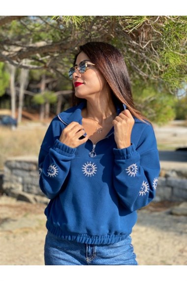 Mavi Güneş Nakışlı Sweatshirt