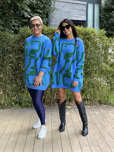 Mavi Kabartma Dokulu Oversize Kadın Triko Kazak