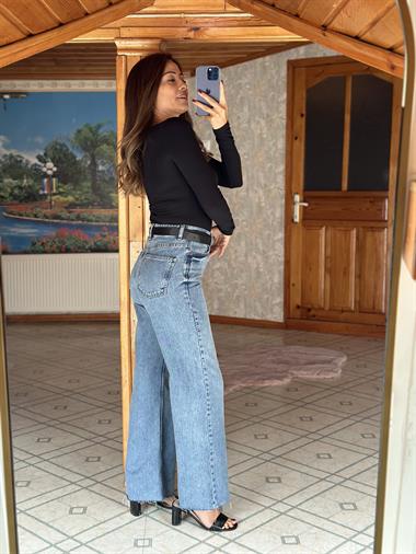 Mavi Karol  Wideleg Kesik Paça Kadın Jean