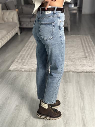 Mavi Kemerli Slim Mom Fit Kadın Jean Pantolon