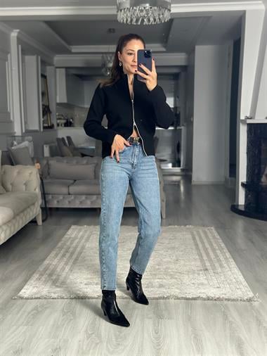 Mavi Kemerli Slim Mom Fit Kadın Jean Pantolon