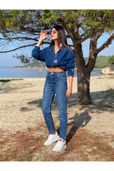 Mavi Kırıklı Kumaş Mom Jean