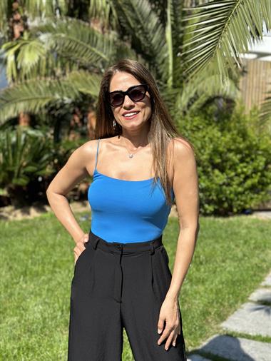 Mavi Lastik Askılı Kadın Atlet