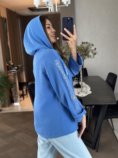 Mavi Önü Yıldız İşlemeli Kapüşonlu Keten Aerobin Kadın Ceket