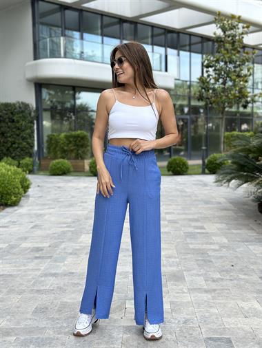 Mavi Paçası Yırtmaçlı Bağcıklı Tin Tin Kadın Pantolon