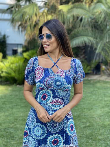 Mavi Şal Desen Yırtmaçlı Viskon Kadın Elbise