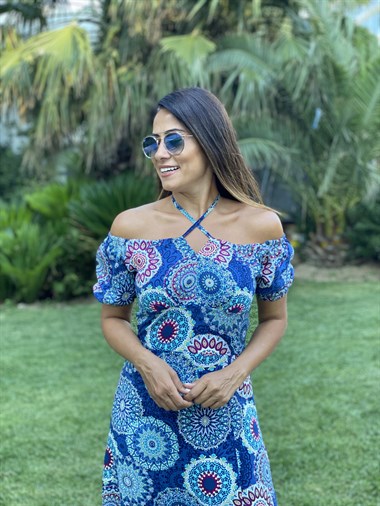 Mavi Şal Desen Yırtmaçlı Viskon Kadın Elbise