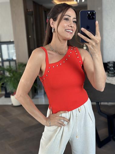 Mercan Tek Omzu Kalın Biyeli Önü Taşlı Kadın Body