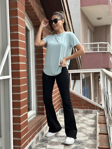 Mint Yeşili Bisiklet Yaka Lazer Kesim Modal Kadın T-Shirt