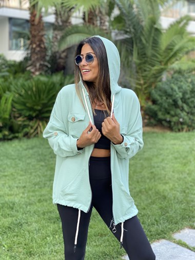 Mint Yeşili Kapüşonlu Fermuarlı Aerobin Kadın Trençkot