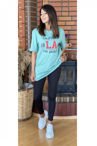 Mint Yeşili La T-Shirt