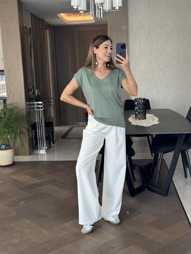 Mint Yeşili V Yaka Kısa Yarasa Kol Basic Kadın T-Shirt