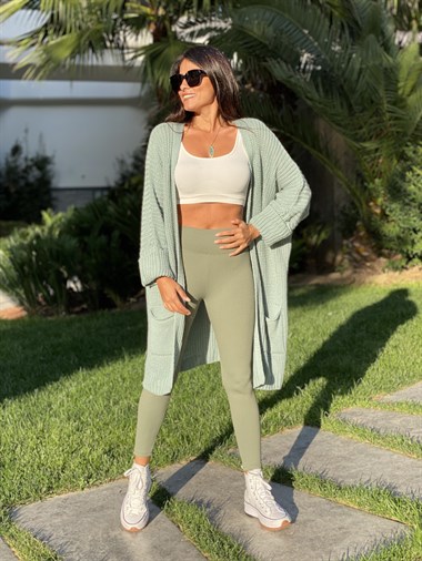 Mint Yeşili Yarasa Kol Cepli Hırka