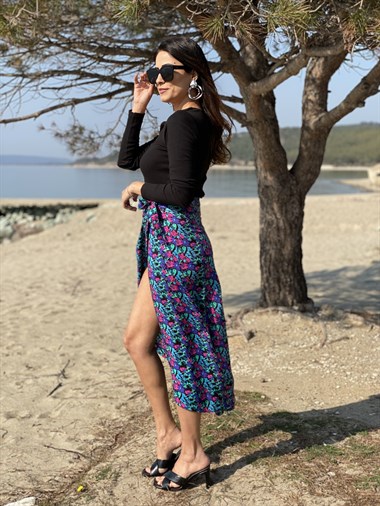 Mor Çiçekli Bağlama Detay Etek