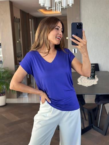 Mor V Yaka Kısa Yarasa Kol Basic Kadın T-Shirt
