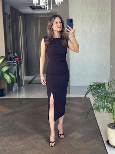 Mürdüm Beli Ve Omzu Drapeli Sıfır Kol Kadın Midi Boy Elbise