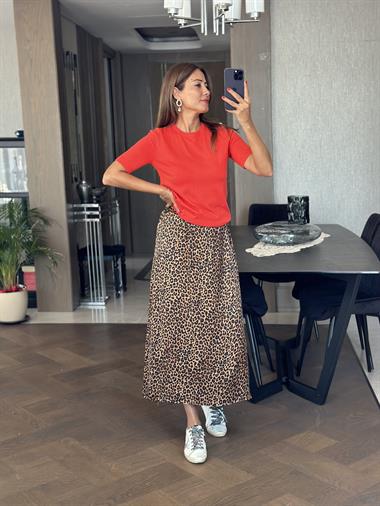 Nar Çiçeği Dlvn Arkası Düğmeli Kısa Kol Merserize Kadın Bluz