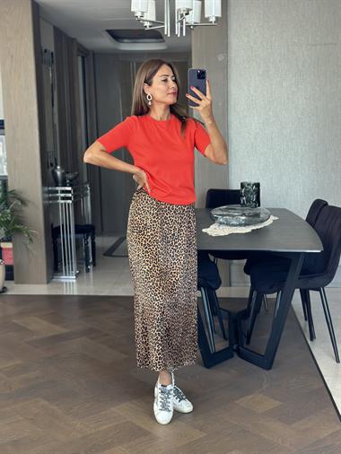 Nar Çiçeği Dlvn Arkası Düğmeli Kısa Kol Merserize Kadın Bluz