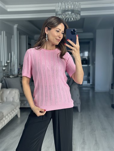 Pembe Ajurlu Kısa Kollu Kadın Bluz