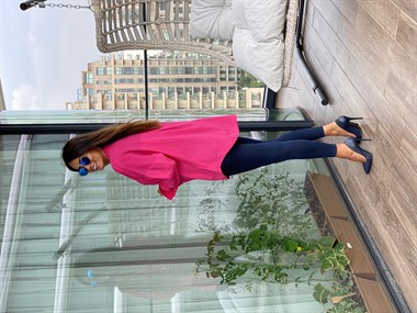 Pembe Arka Roba Örme Flam Keten Kadın Gömlek