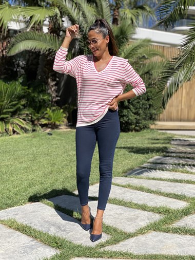 Pembe Beyaz Çizgili V Yaka Merserize Kadın Bluz