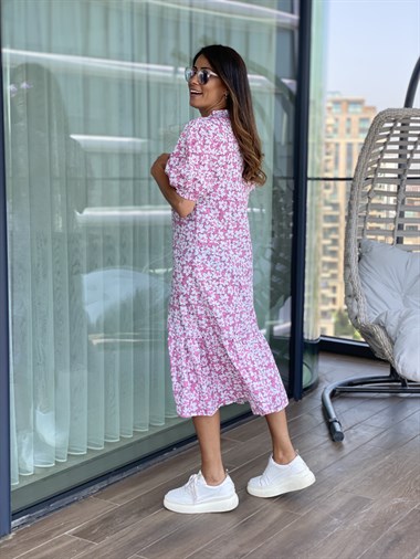 Pembe Çiçek Desenli  Hakim Yaka Poplin Kadın Elbise