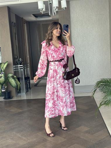 Pembe Çiçek Desenli Yakası Volanlı Kemerli Midi Boy Şifon Kadın Elbise 