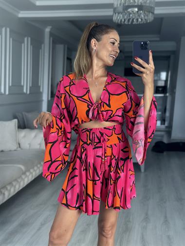 Pembe Desenli Bağlamalı Bluz Beli Gipeli Şort Kadın Alt Üst Takım