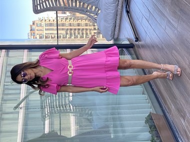 Pembe Eteği Ve Kolları Volanlı Belden Lastikli Kadın Elbise