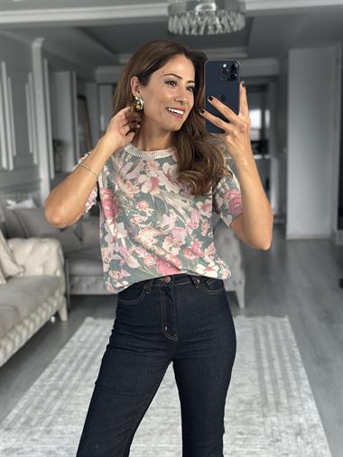 Pembe Floral Baskılı Kısa Kol Kadın Bluz