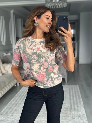 Pembe Floral Baskılı Kısa Kol Kadın Bluz