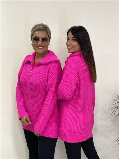Pembe Geniş Yaka Fermuarlı Triko Kadın Kazak