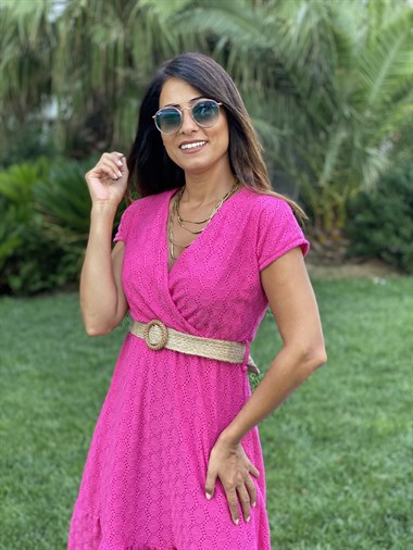 Pembe Hasır Kemerli Kruvaze Yaka Örme Brode Kadın Elbise