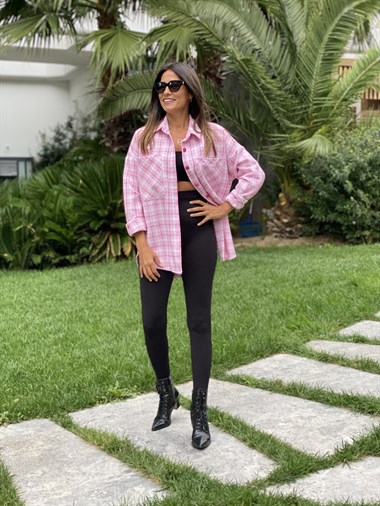 Pembe İki Cepli Oversize Tüvit Kadın Gömlek
