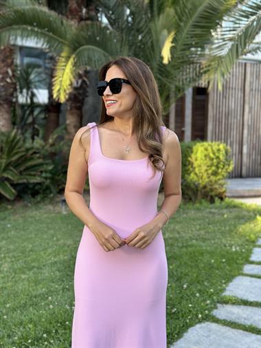 Pembe Kare Yaka Kalın Askılı Kaşkorse Kadın Elbise 
