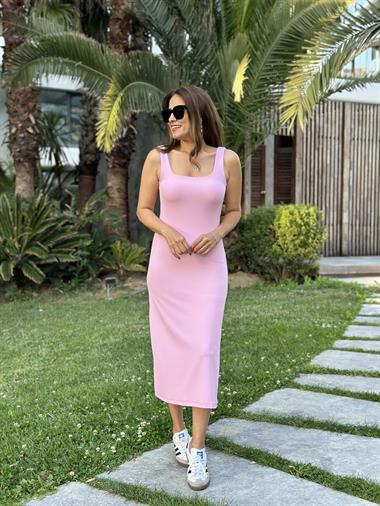 Pembe Kare Yaka Kalın Askılı Kaşkorse Kadın Elbise 