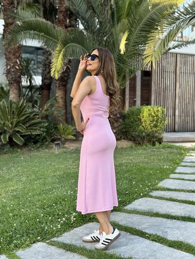 Pembe Kare Yaka Kalın Askılı Kaşkorse Kadın Elbise 