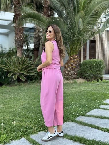 Pembe Keten Dört Düğmeli Yelek Balon Pantolon Kadın Alt Üst Takım