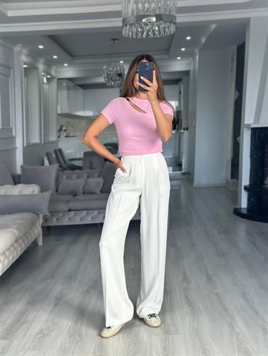 Pembe Önü Dekolteli Kısa Kol Bisiklet Yaka Kadın Body