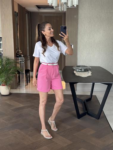 Pembe Orjinal Marka Kemerli Cepli Atlas Kumaş Kadın Şort