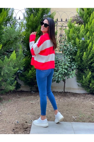 Pembe Polo Yaka Çizgili Kazak