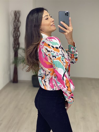 Pembe Renkli V Yaka İpek Saten Kadın Gömlek