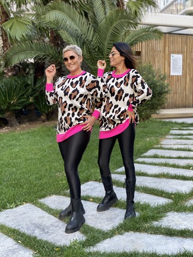 Pembe Şerit Detay Leopar Kadın Kazak