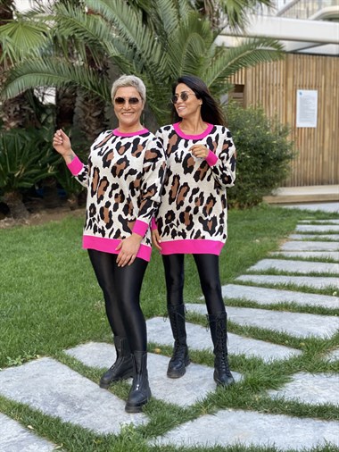 Pembe Şerit Detay Leopar Kadın Kazak