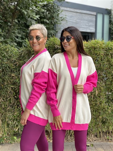 Pembe Şerit Detaylı Düğmeli Kadın Hırka