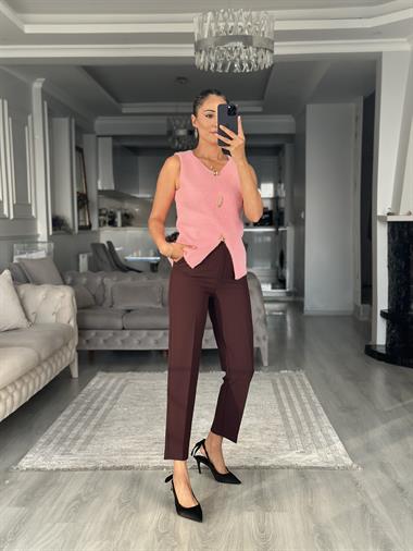 Pembe Sıfır Kol Gold Aksesuarlı Sakallı Kadın Bluz